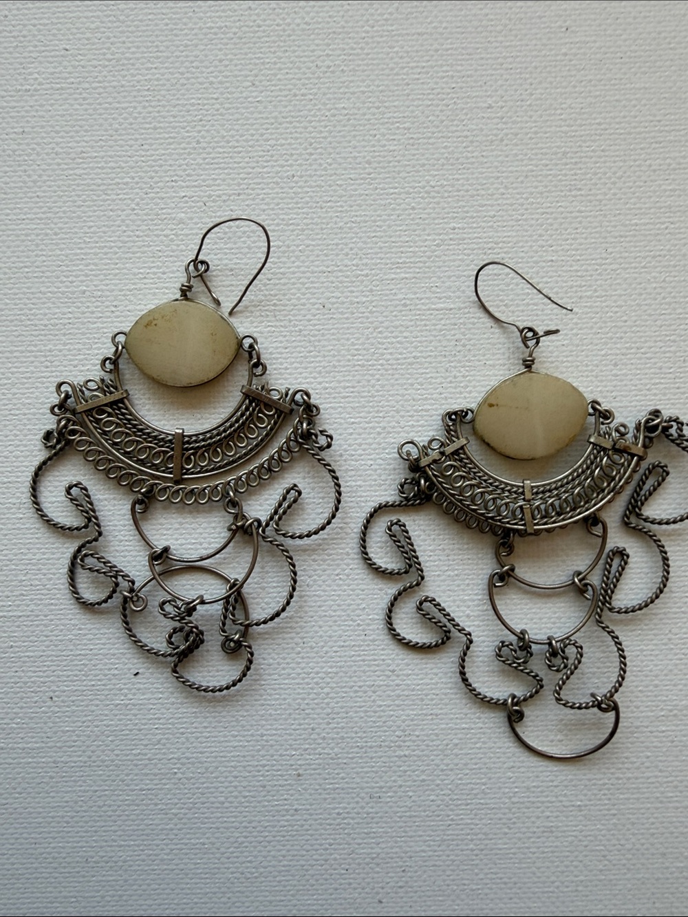 Women’s Dangle Filigree Earrings with Cream Stone